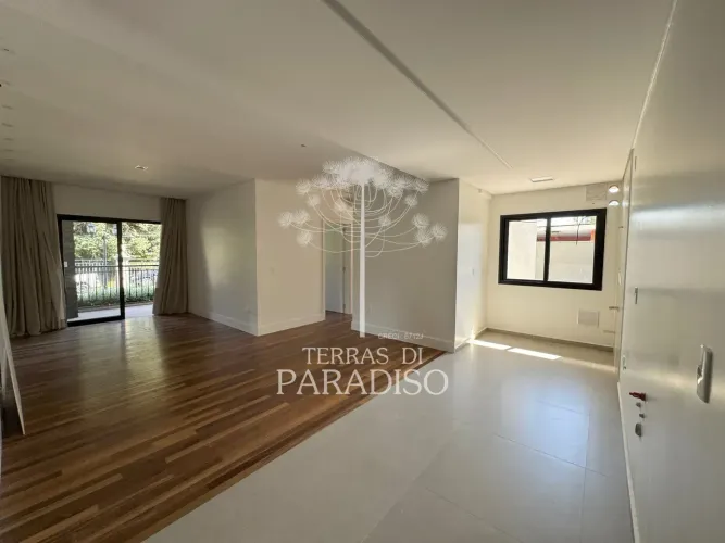 Apartamento de Alto Padrão Mobiliado 97,16 m² + Giardino 47,48 m² para Locação em Campo Al