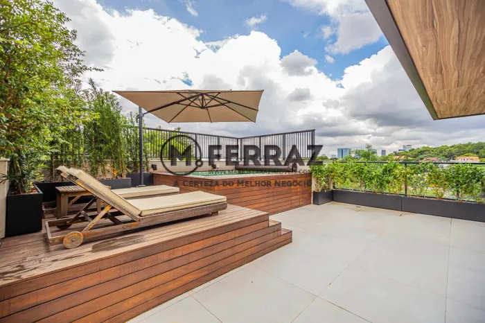 Cobertura duplex 273m² com 3 suítes no coração do Cidade Jardim