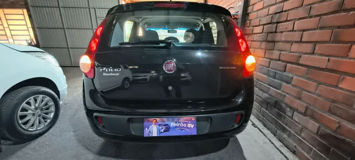 Fiat Palio Attractive 1.0 EVO Fire Flex 8V 5P 2013