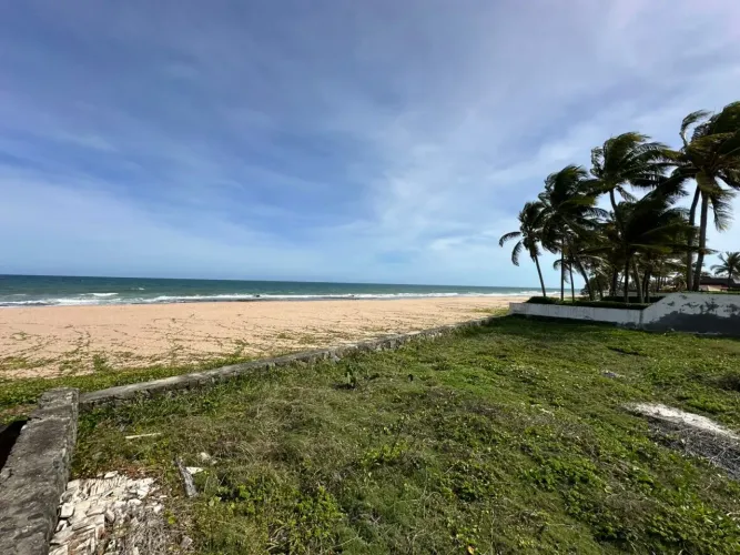 Terreno a venda em interlagos frente mar
