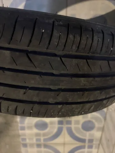 Pneu 185/60/15