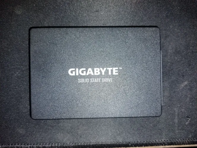 SSD 480GB Gigabyte