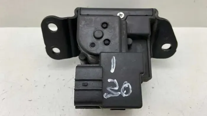 Fechadura Porta Malas Hyundai I30 2009/2012