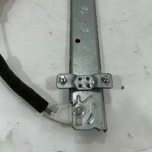 Motor Máquina Vidro Porta Traseira Direita Hb20 2013 A 2019