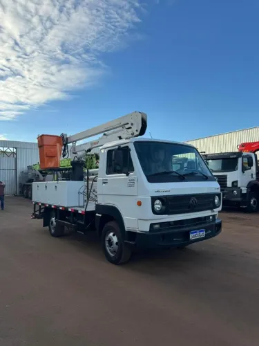 Volkswagen Delivery 5-150 2013 com Cesto Aéreo IMAP 10,4m | CNH B