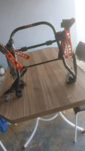 Suporte pra levar bike no carro usado