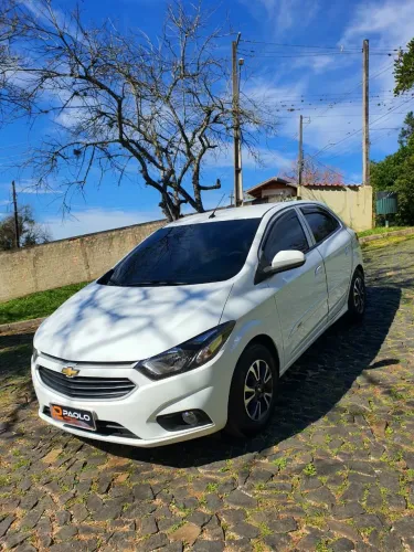 Chevrolet Onix Hatch LT 1.0 8V Flex Mec. 4P 2017