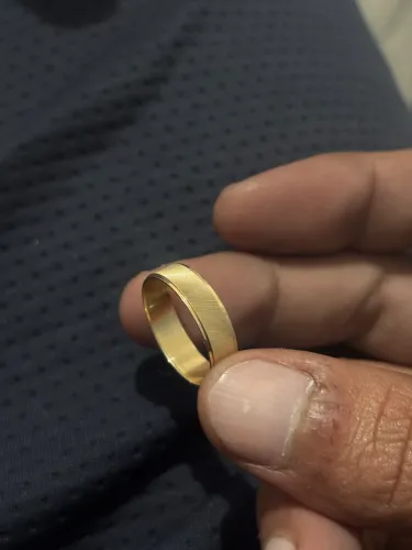 Aliança de Ouro 18K.