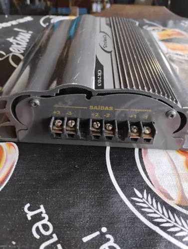 Amplificador Corzus CR 703