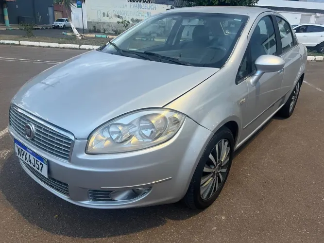 Fiat Linea 1.9/ HLX 1.9/1.8 Flex Dualogic 4P 2010
