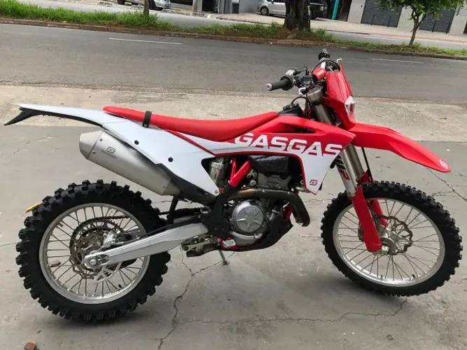 Gasgas EC 250 f (motor igual KTM EXC)