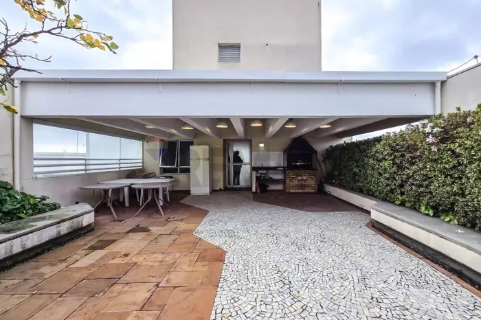 Apartamento na Aclimação ao lado do Parque! Preço reduzido!