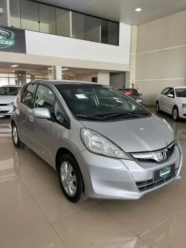 Honda Fit LX 1.4/ 1.4 Flex 8v/16v 5P Aut. 2014