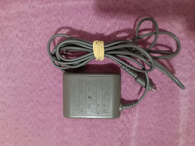 Carregador Nintendo DS Lite 