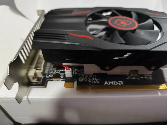 Placa de Video AMD GX550 4G DDR5