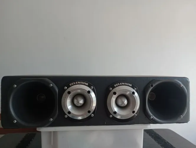 Som automotivo Bateria de agudo 