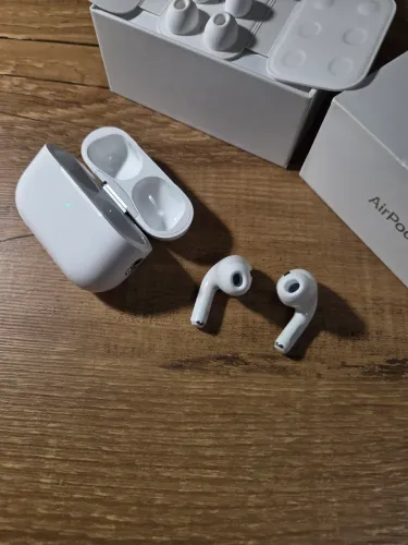 Apple AirPods Pro 2 - Usado Exelente