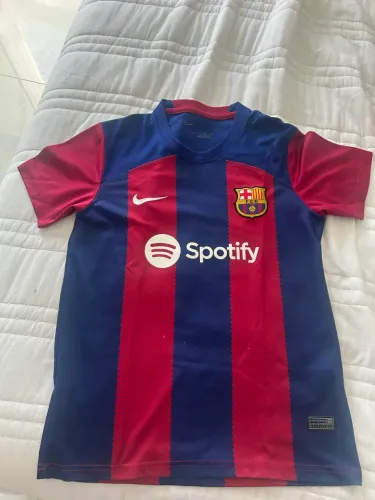 Camiseta Barcelona - 10-12 anos