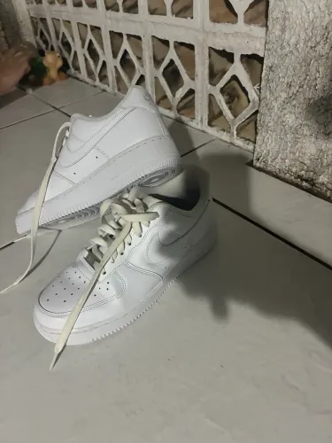 Air Force 1-Tam 38
