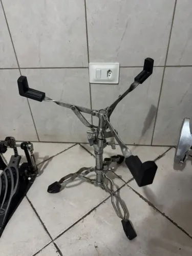 Estante de caixa Mapex s600 Mars 300