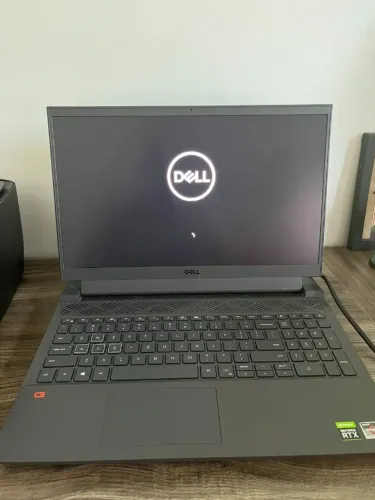 Notebook Dell G15 5515 Ryzen 7 15.6" 16GB DDR4 3200MHz RTX 3060 6GB GDDR6 512GB M.2 NVME 