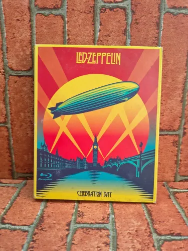 Blu Ray + 2 Cds Led Zeppelin Celebration Day