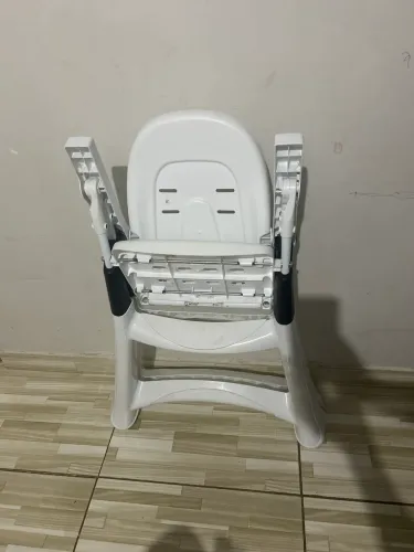 Cadeira de alimentação 