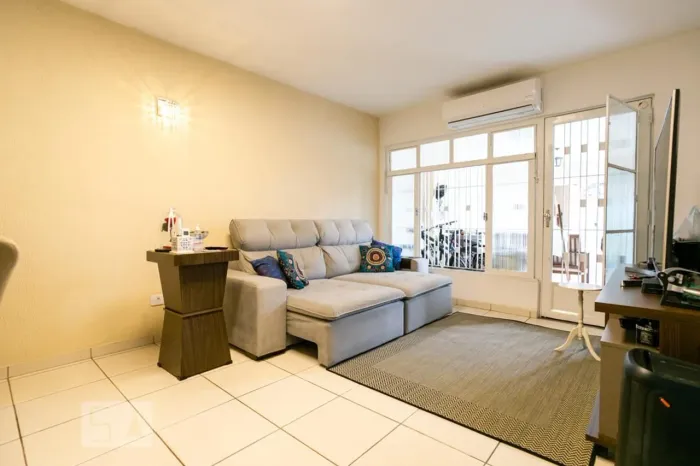 Casa à Venda - Vila Mangalot, 2 Quartos, 270 m2
