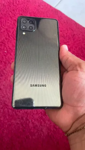 SAMSUNG M62