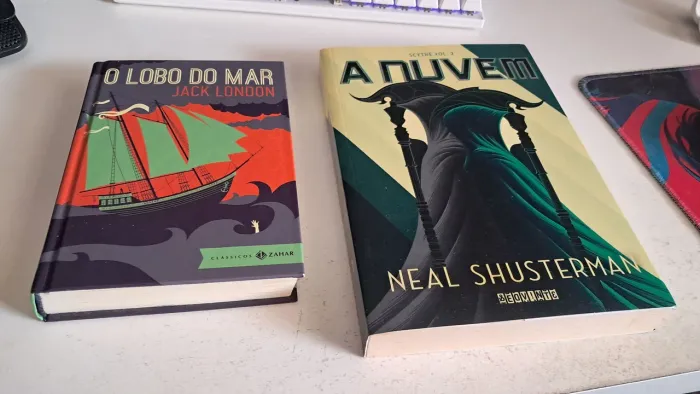 Combo o lobo do mar e a nuvem