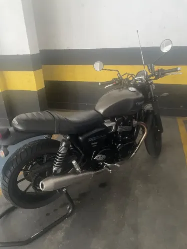 Street twin 900cc oportunidade