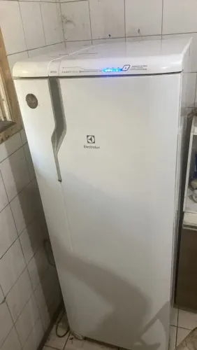 Geladeira Eletrolux