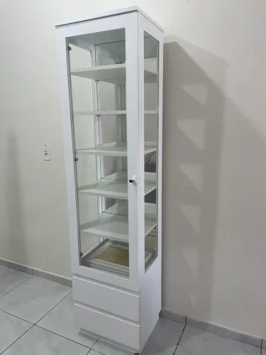 Vendo cristaleira branca, maçã para estética e vapor de ozônio