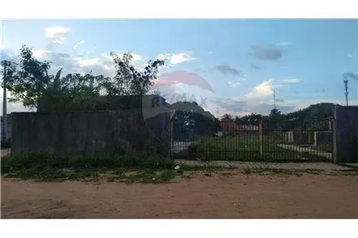 Lote/Terreno para venda tem 4.200M² em Planalto - Natal - RN