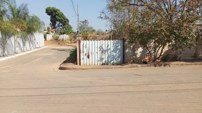 Lote em três maria