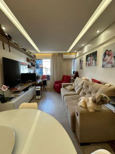 VENDO APARTAMENTO NO FLORESTA TROPICAL