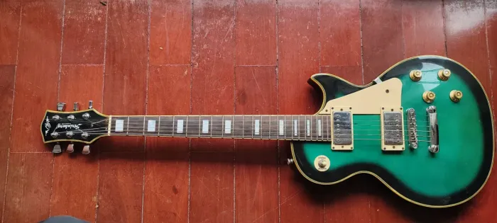 Guitarra Les Paul Strinberg
