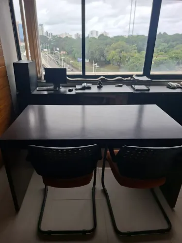 Vendo Ótima sala no Fernandez Plaza na Av. ACM! Com preço imperdivel!