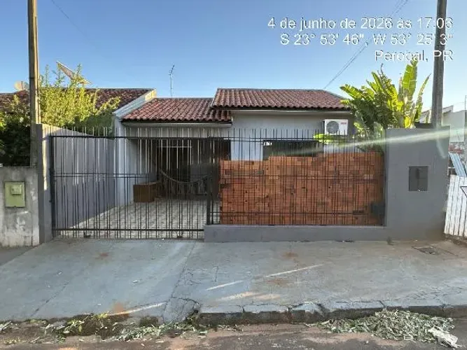 Grande oportunidade Casa no Centro, Perobal - PR, Nº 1369, 2 quartos, 2 vagas, 180m² | Le