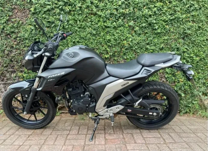 Fazer 250 2024