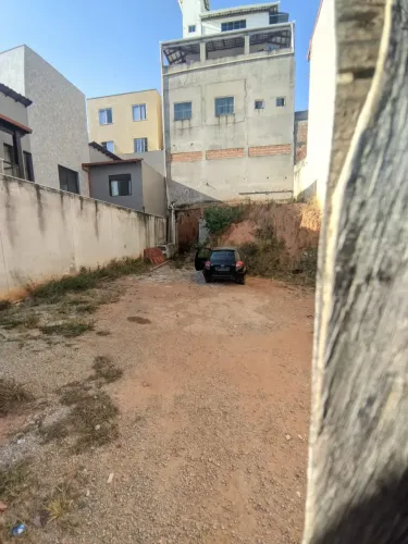 Lote/Terreno para venda possui 200 metros quadrados em Diamante (Barreiro) - Belo Horizont