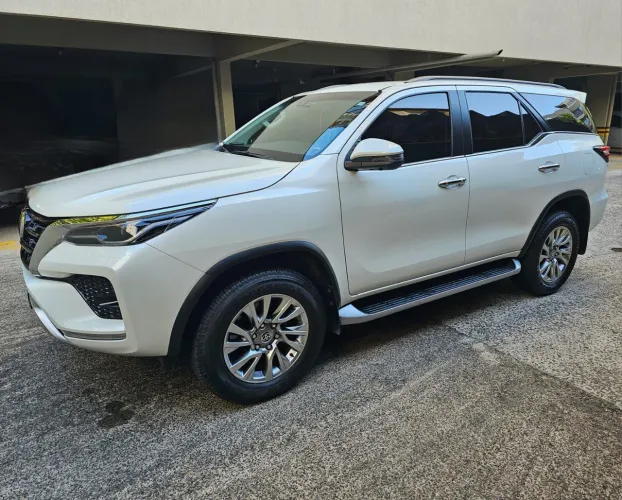 Toyota Hilux SW4 SRX 4X4 2.8 TDI 16V Dies. Aut. 2022
