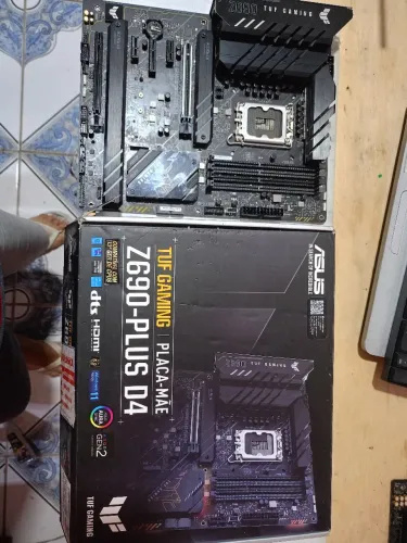 Placa mãe Asus tuf Z690-pluz D4