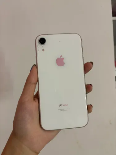 iPhone XR
