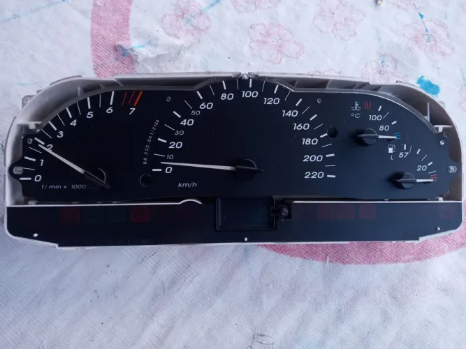 Velocimetro vectra anos 2000 plung verde