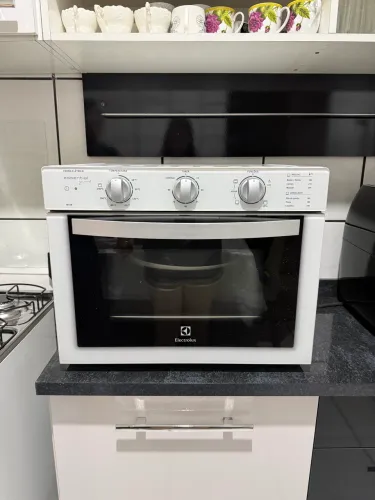 Vendo Forno Electrolux Fb54b