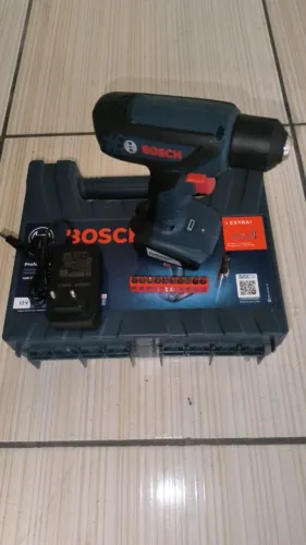Parafusadeira/Furadeira Bosch A Bateria 12v GSR 1000 Smart Com Maleta