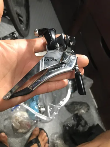 Câmbio dianteiro SRAM rival 22v 