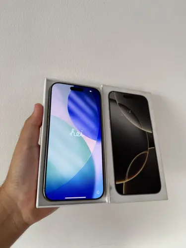 iPhone 16 Pro Max