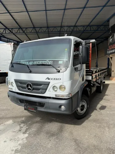 Mb acelo 815  carroceria 